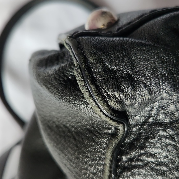 Michael Kors women's black crossbody  leather bag  size OS - Picture 12 of 13